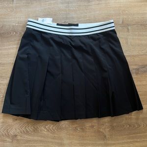 Banana republic medium women’s pleated skirt